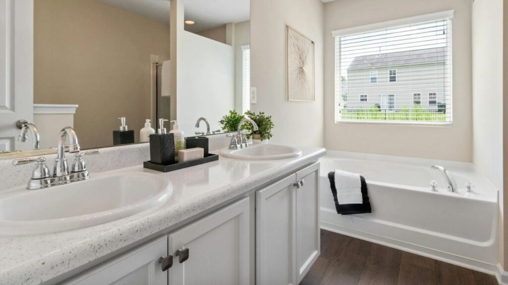 Your Bathroom Vanity Countertop Backsplash