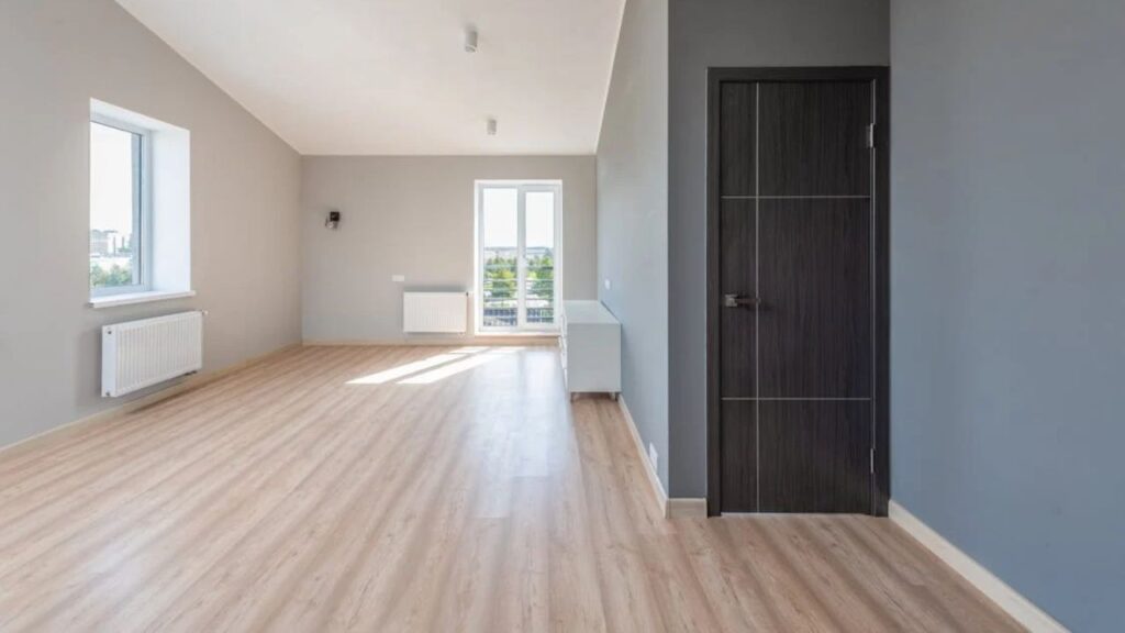 Understanding the Cost of Hardwood Flooring Services