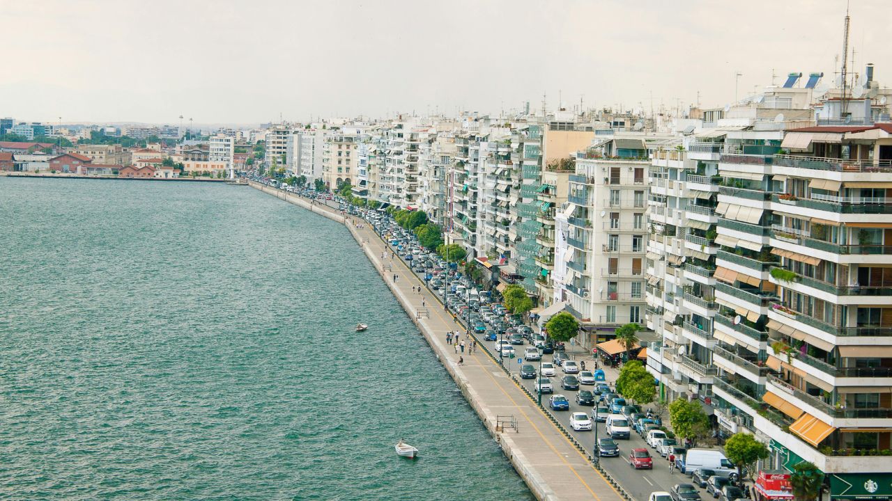 Edgewater Condominiums: The Ultimate Coastal Living Experience