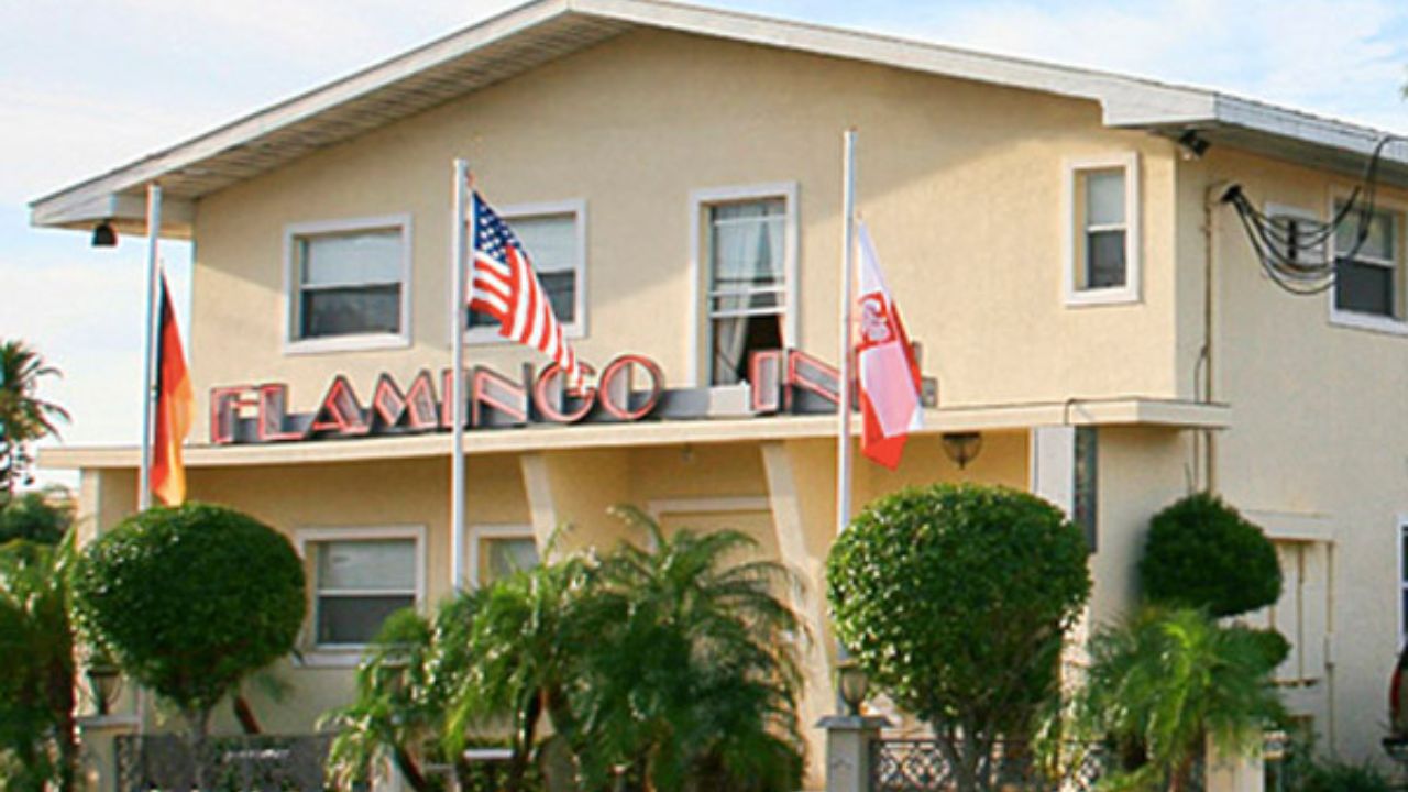 Flamingo Inn: Your Perfect Getaway for Relaxation and Adventure