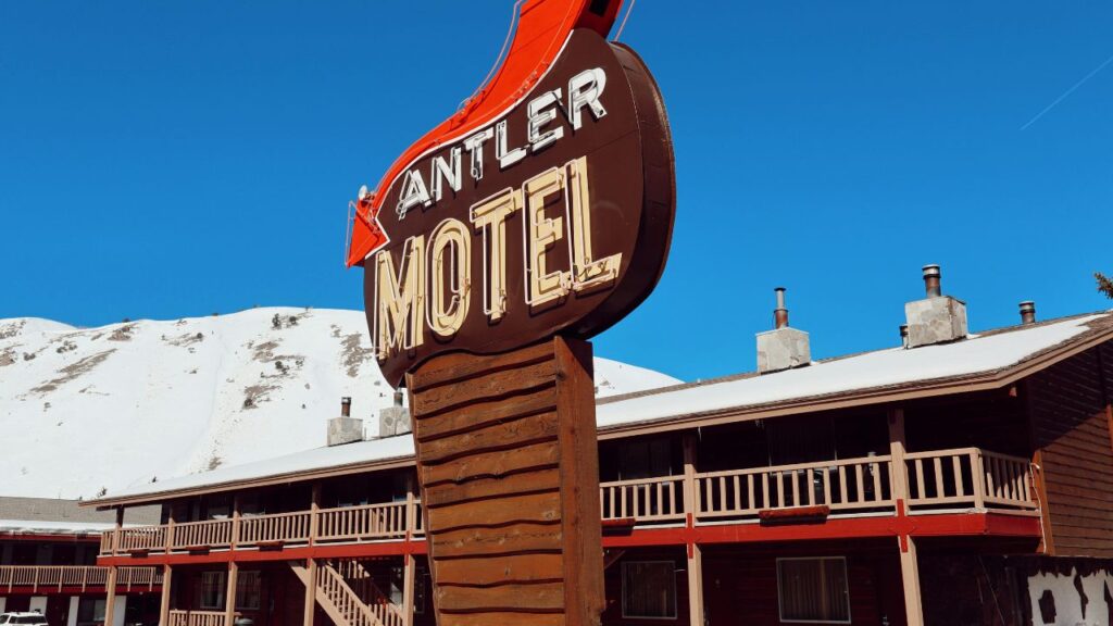 Ready for Your Perfect Stay? The Blue Spruce Motel Awaits