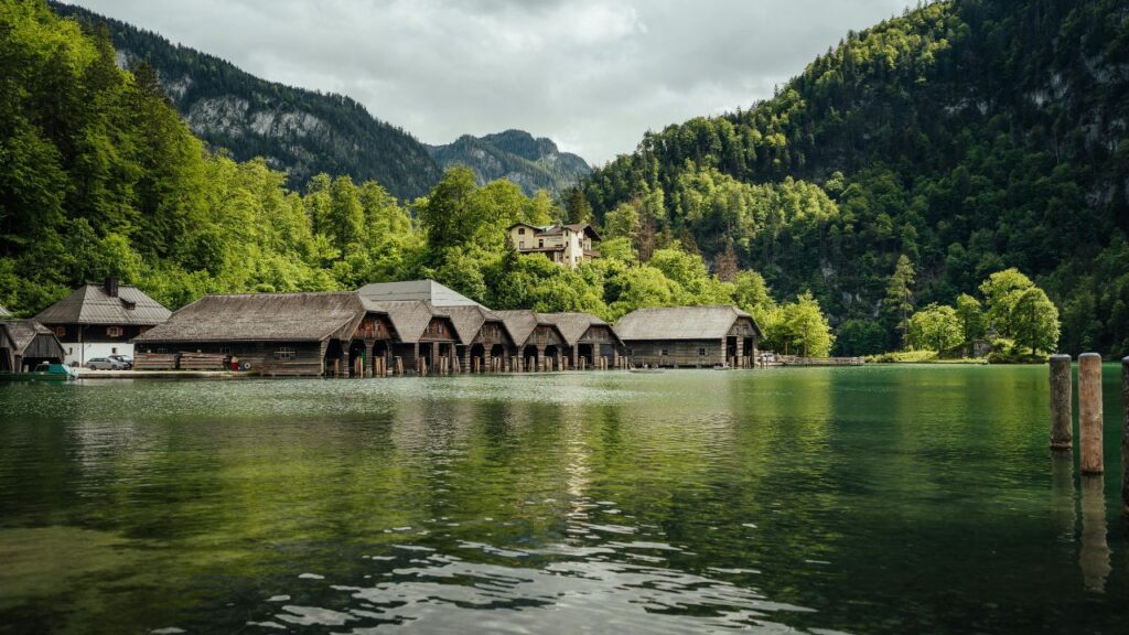 Why a Cabin Beats a Hotel or Tent Hands Down